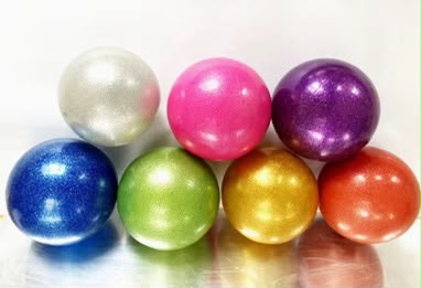 Competition-Grade Rhythmic Gymnastics Ball in Sparkly Pink – High-Grip 15 cm (Ages 3-9) & 18 cm (Ages 10+)