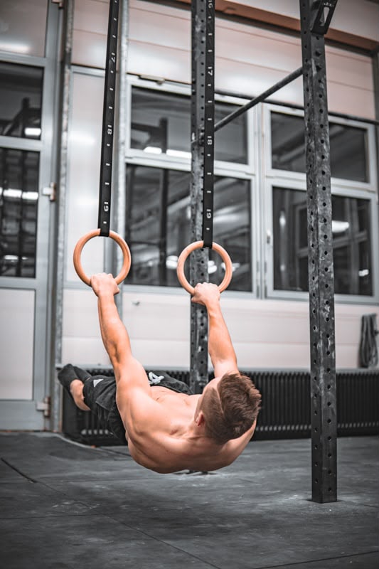 Premium Wooden Gymnastic Rings Set – Adjustable Heavy-Duty Straps for Calisthenics & Strength Training