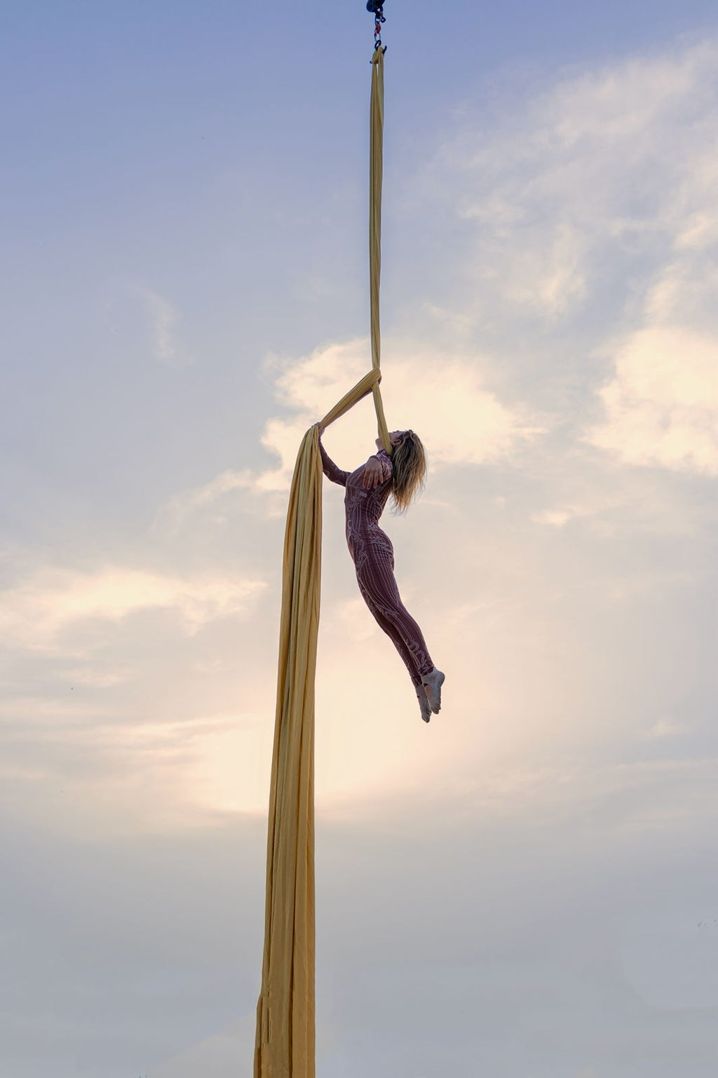 premium Aerial Silk for Yoga & Fitness | Strong Stretch Fabric for Aerial Yoga, Anti-Gravity & Performance