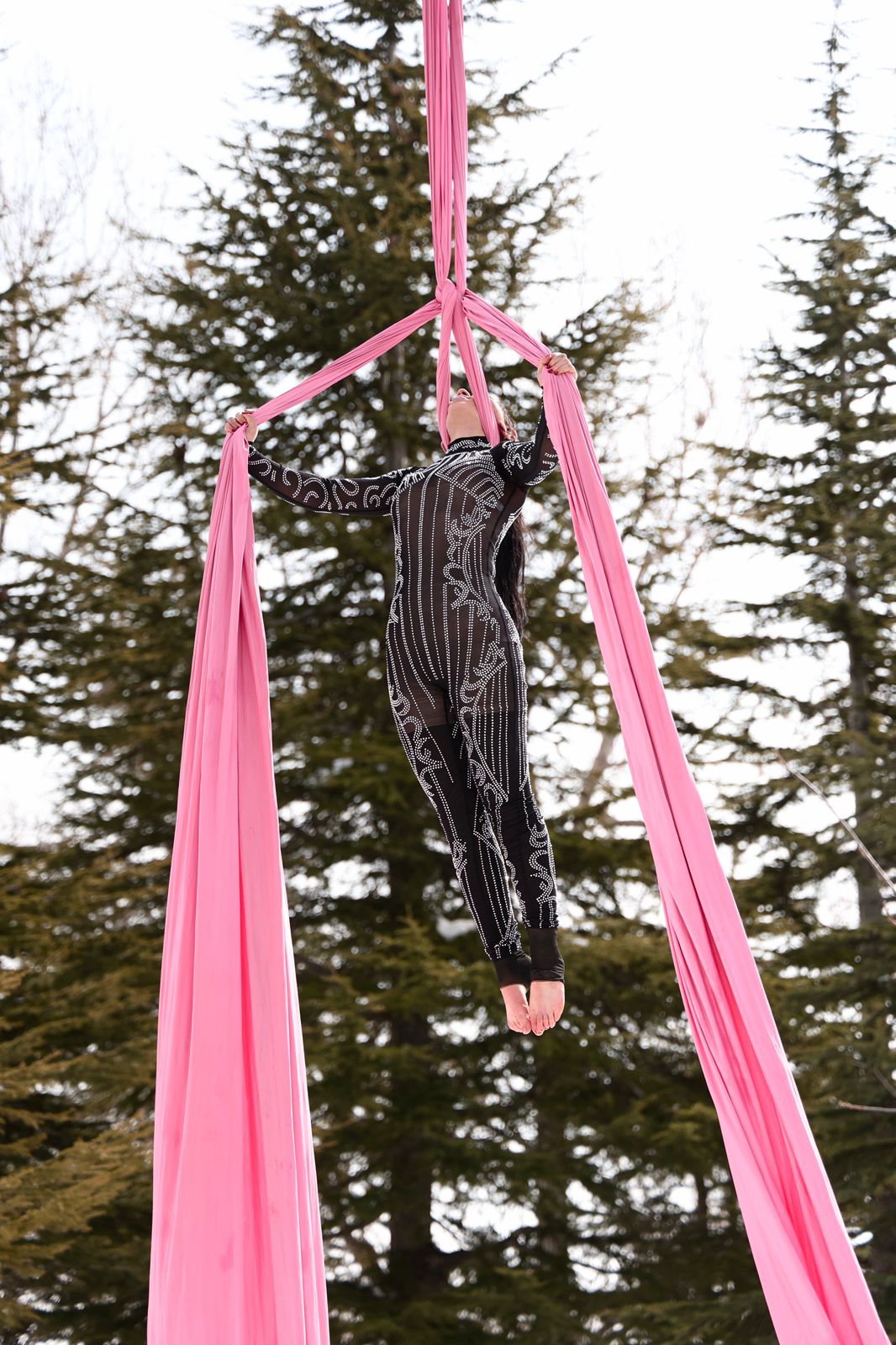 premium Aerial Silk for Yoga & Fitness | Strong Stretch Fabric for Aerial Yoga, Anti-Gravity & Performance